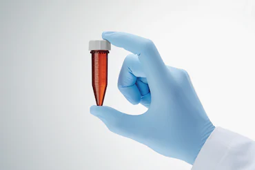 艾本德Eppendorf Tubes? 5.0 mL 帶螺旋蓋, 5.0 mL, 無(wú)菌、無(wú)熱原, 無(wú)RNase和DNase, 無(wú)DNA, 琥珀色（光保護(hù)）, 200 個(gè) (2 包 × 100 個(gè))貨號(hào)
